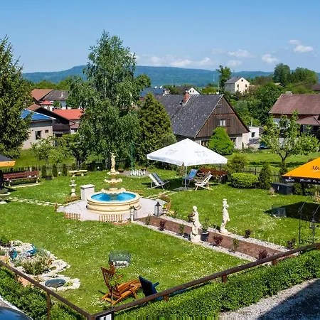 Otel Tommy Wellness & 4*