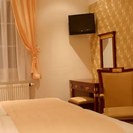 Hotel Tommy Wellness & Náchod