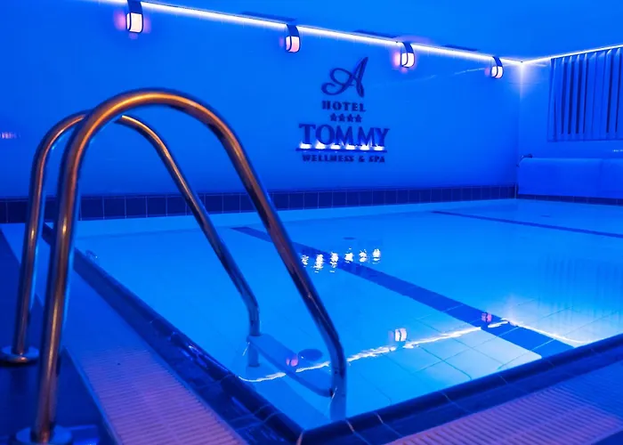 Hotell Tommy Wellness & 4*